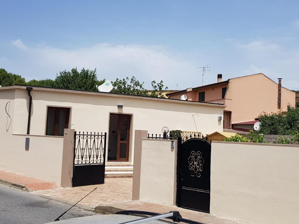 Hotel Albeldi' Domus De Maria Exteriér fotografie